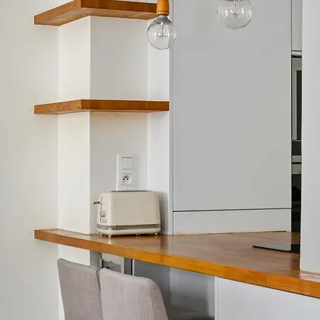 Veeve - A Sleek Soujourn * باريس